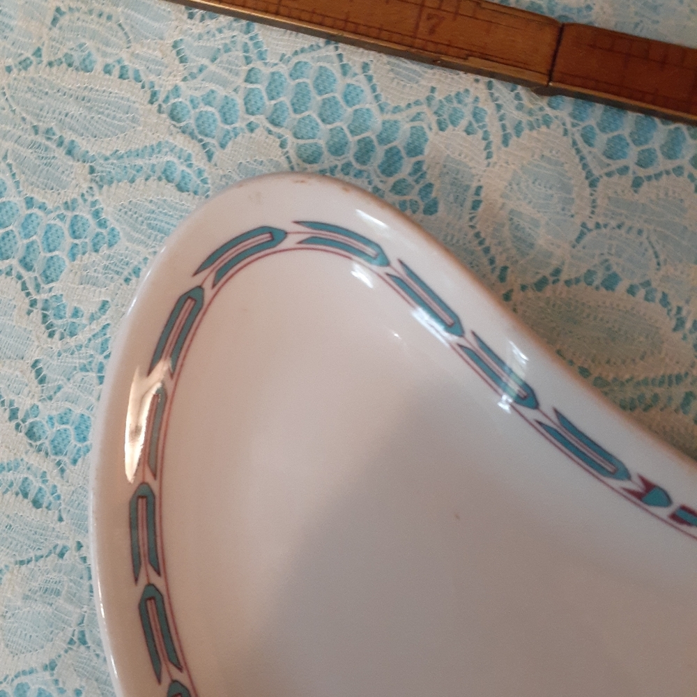 Vintage Restaurant Ware Crescent Shaped Dish - Picture 7 of 9